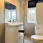 Apartment Nr6 4 Bedrooms