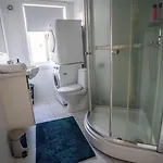 Nr6 4 Bedrooms