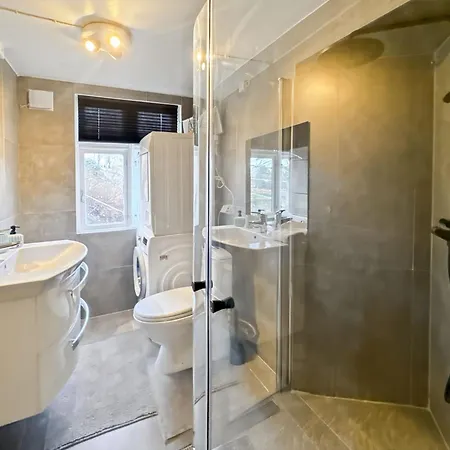 Nr6 4 Bedrooms 斯塔万格