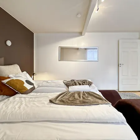 Apartamento Nr6 4 Bedrooms *
