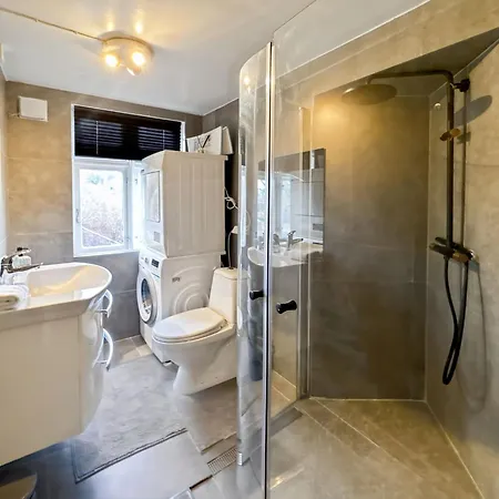 Appartement Nr6 4 Bedrooms *