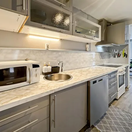 Nr6 4 Bedrooms * 斯塔万格