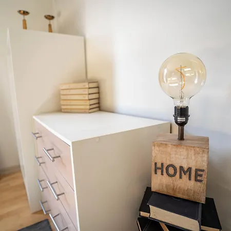 Nr6 4 Bedrooms * 斯塔万格