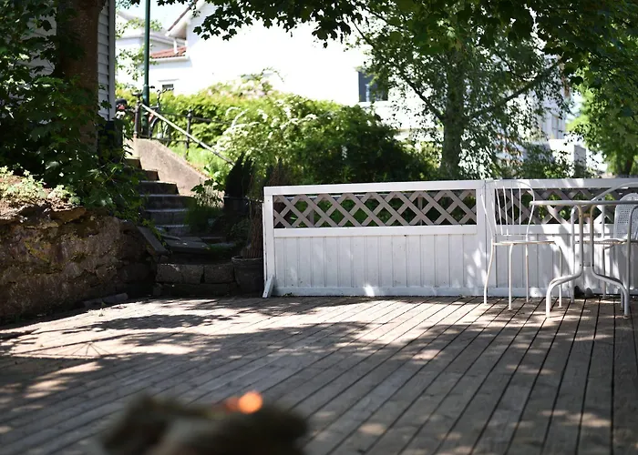 Nr6 4 Bedrooms Apartment