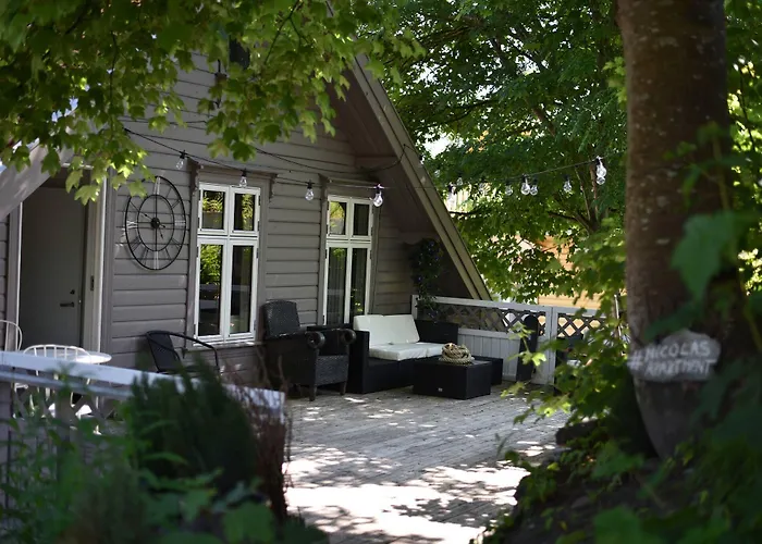 Nr6 4 Bedrooms Διαμέρισμα *